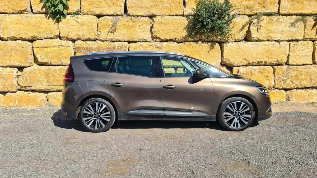 renault-grand-scenic-2018-diesel-1461cc