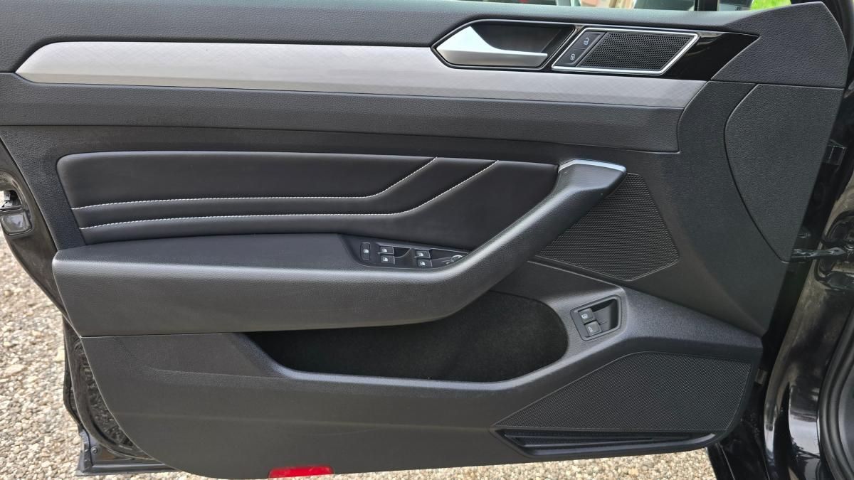 volkswagen-passat-variant-2020-hibrido-a-gasolina-1395cc
