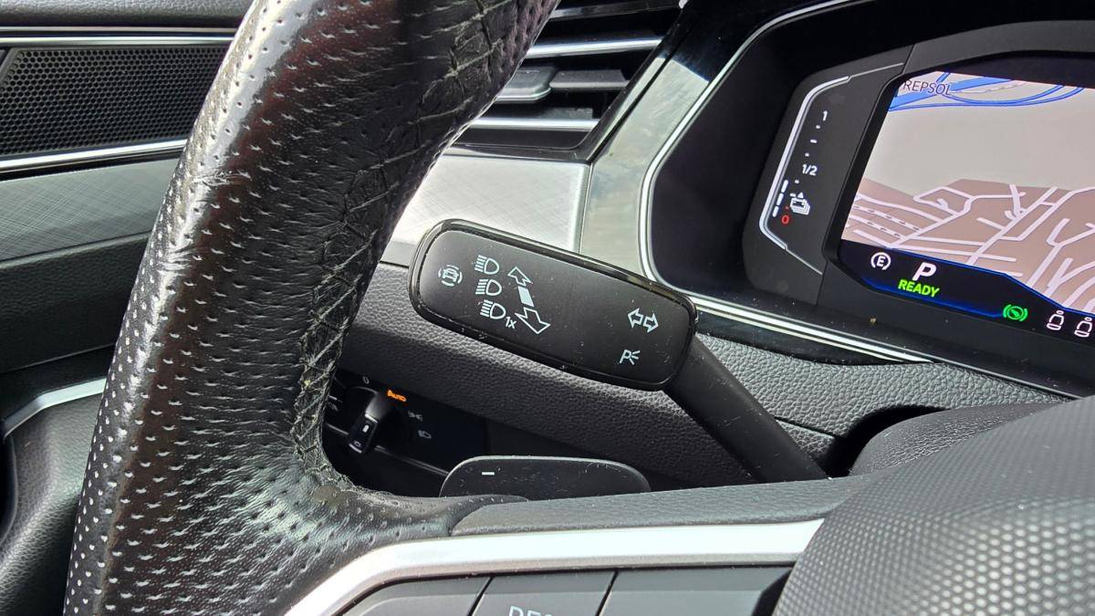 volkswagen-passat-variant-2020-hibrido-a-gasolina-1395cc