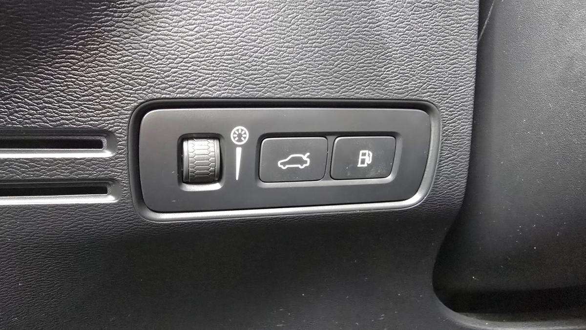 volvo-xc40-2021-hibrido-a-gasolina-1477cc