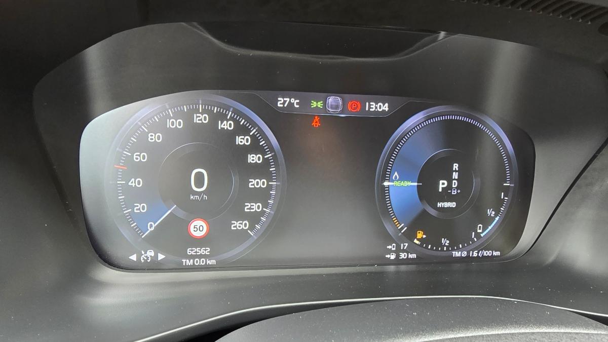 volvo-xc40-2021-hibrido-a-gasolina-1477cc