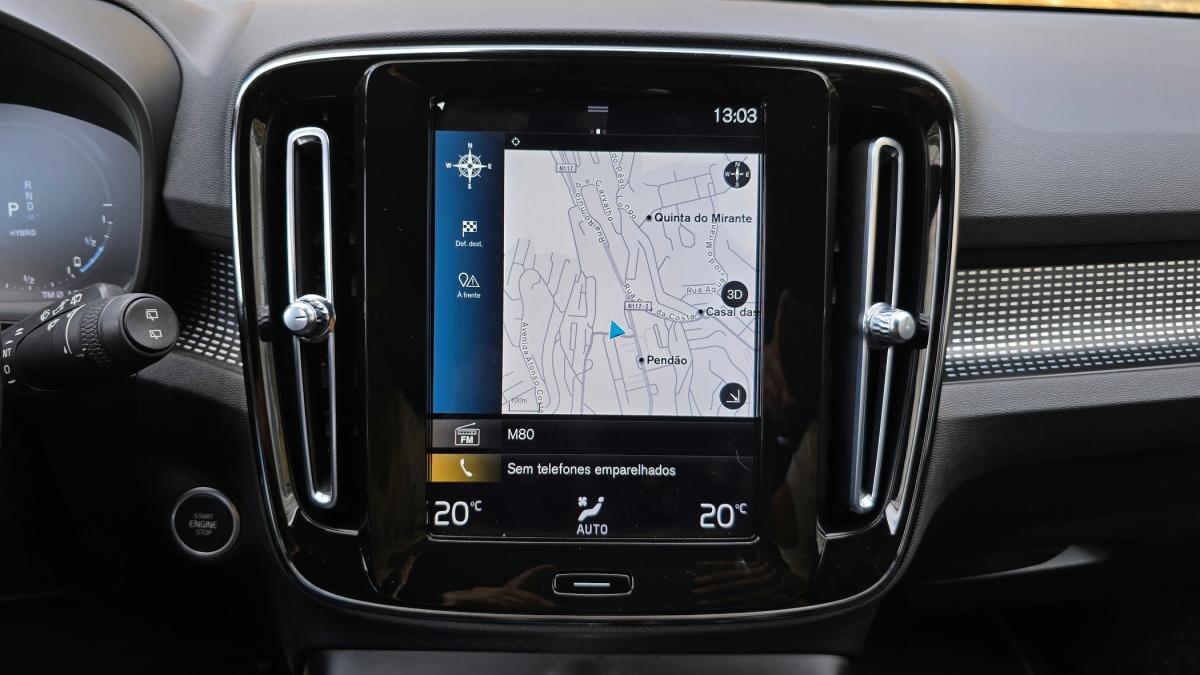 volvo-xc40-2021-hibrido-a-gasolina-1477cc