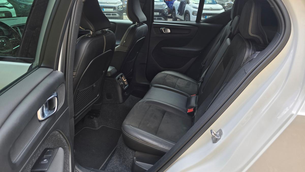 volvo-xc40-2021-hibrido-a-gasolina-1477cc