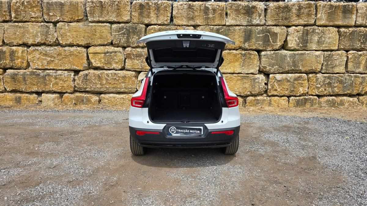 volvo-xc40-2021-hibrido-a-gasolina-1477cc