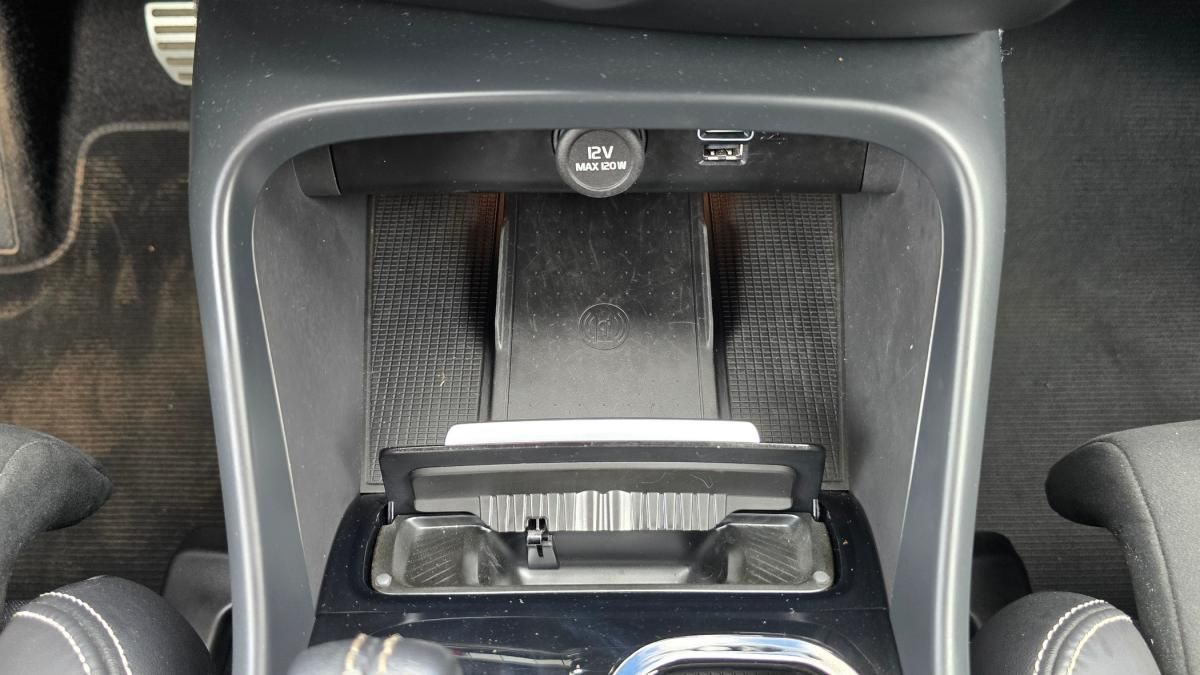 volvo-xc40-2021-hibrido-a-gasolina-1477cc