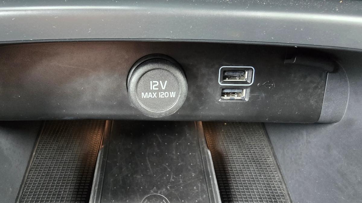 volvo-xc40-2021-hibrido-a-gasolina-1477cc