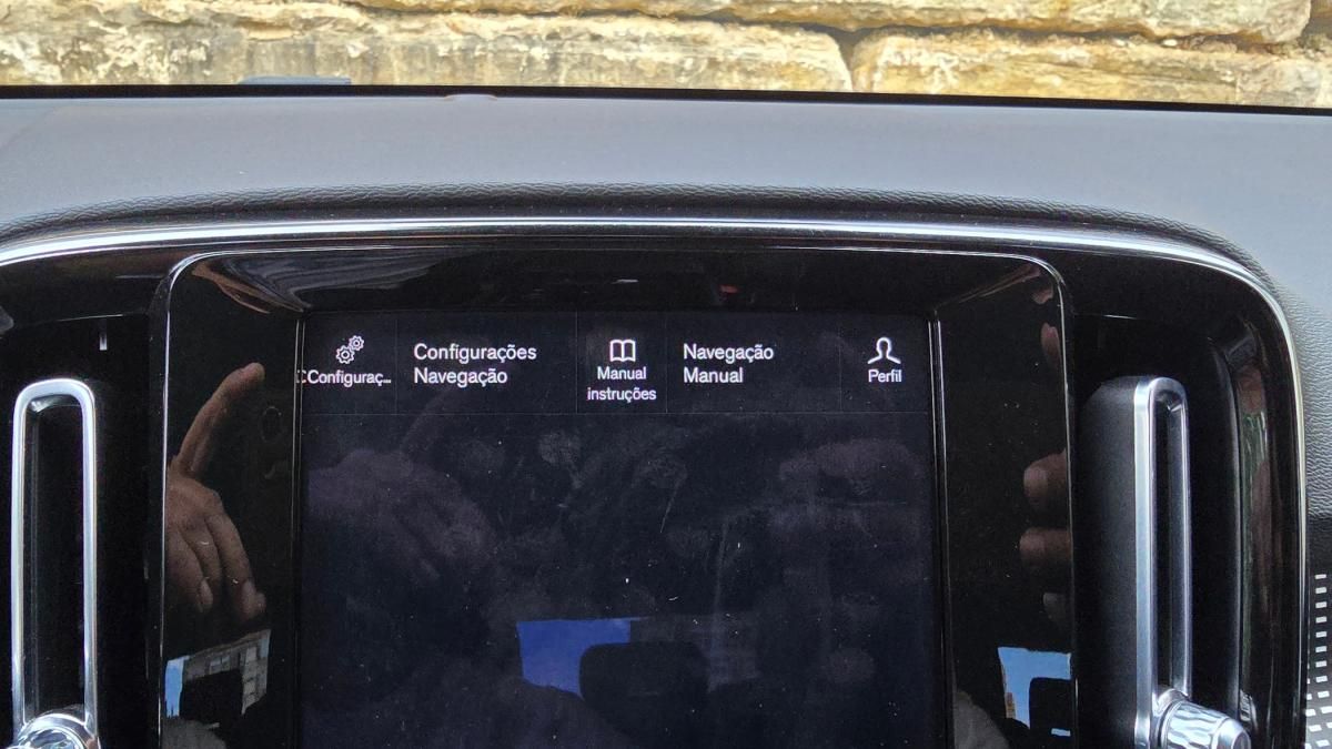 volvo-xc40-2021-hibrido-a-gasolina-1477cc