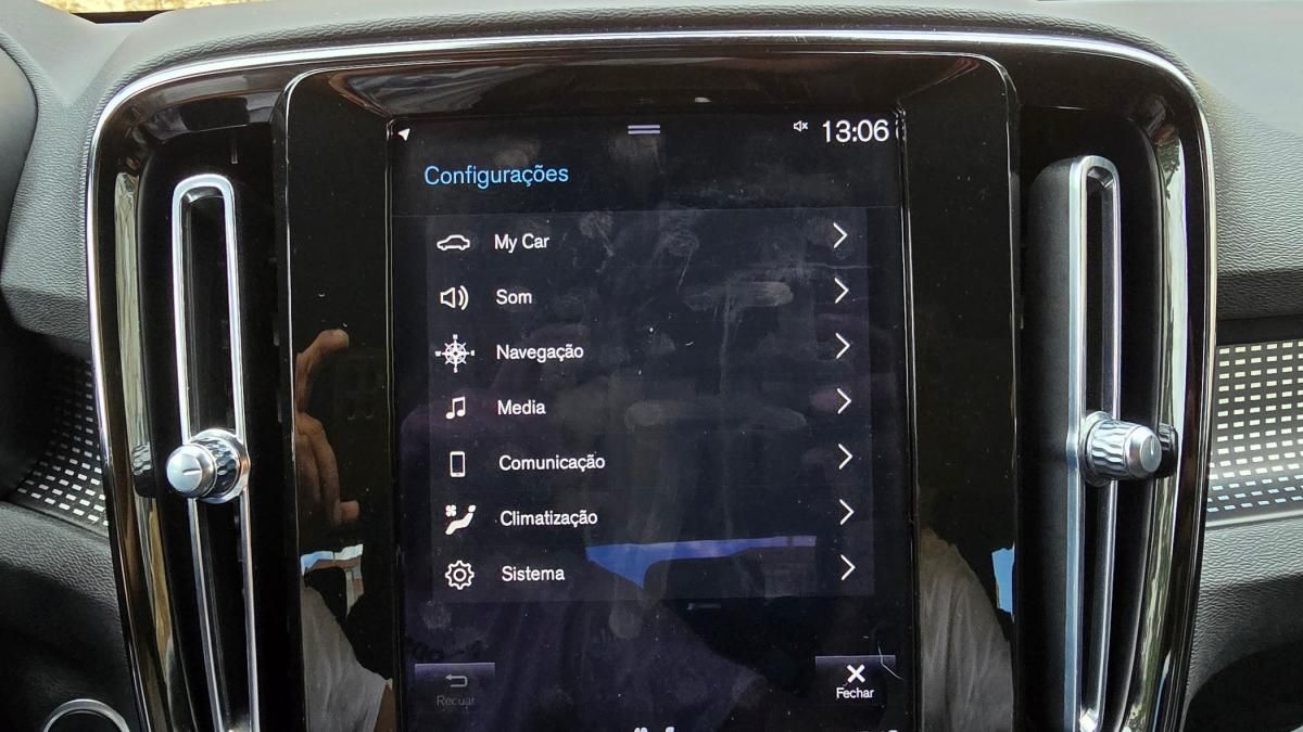 volvo-xc40-2021-hibrido-a-gasolina-1477cc