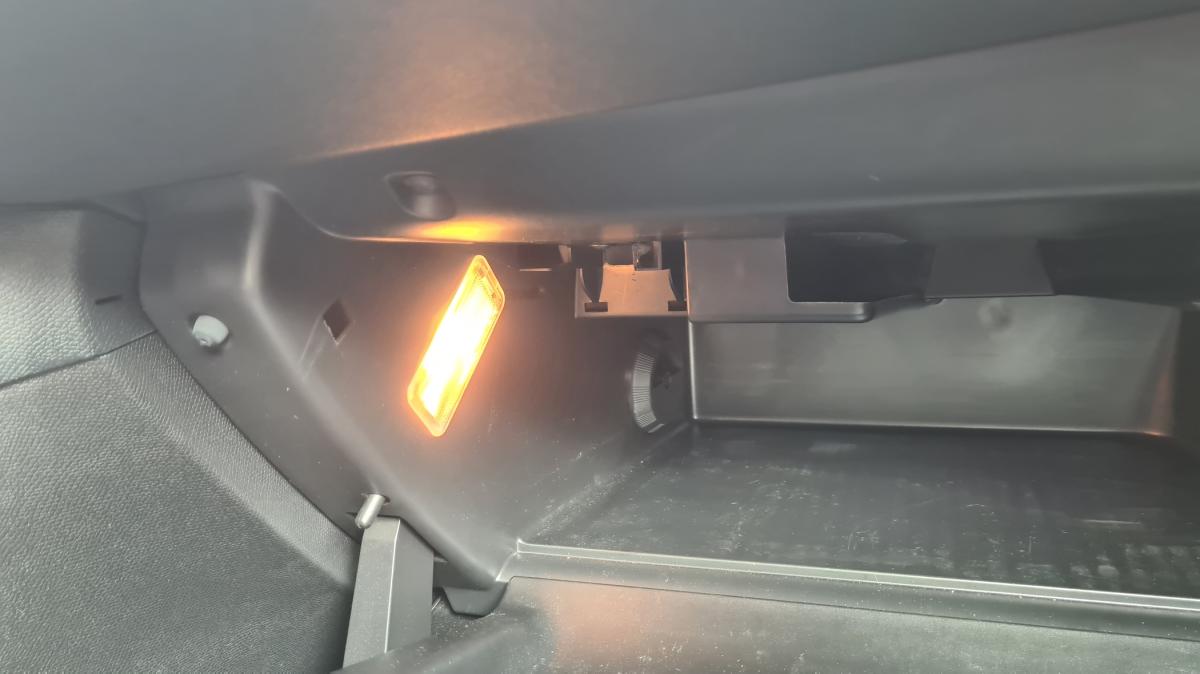 peugeot-308-2020-diesel-1499cc