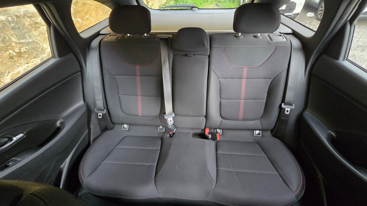 hyundai-i30-sw-2021-gasolina-998cc
