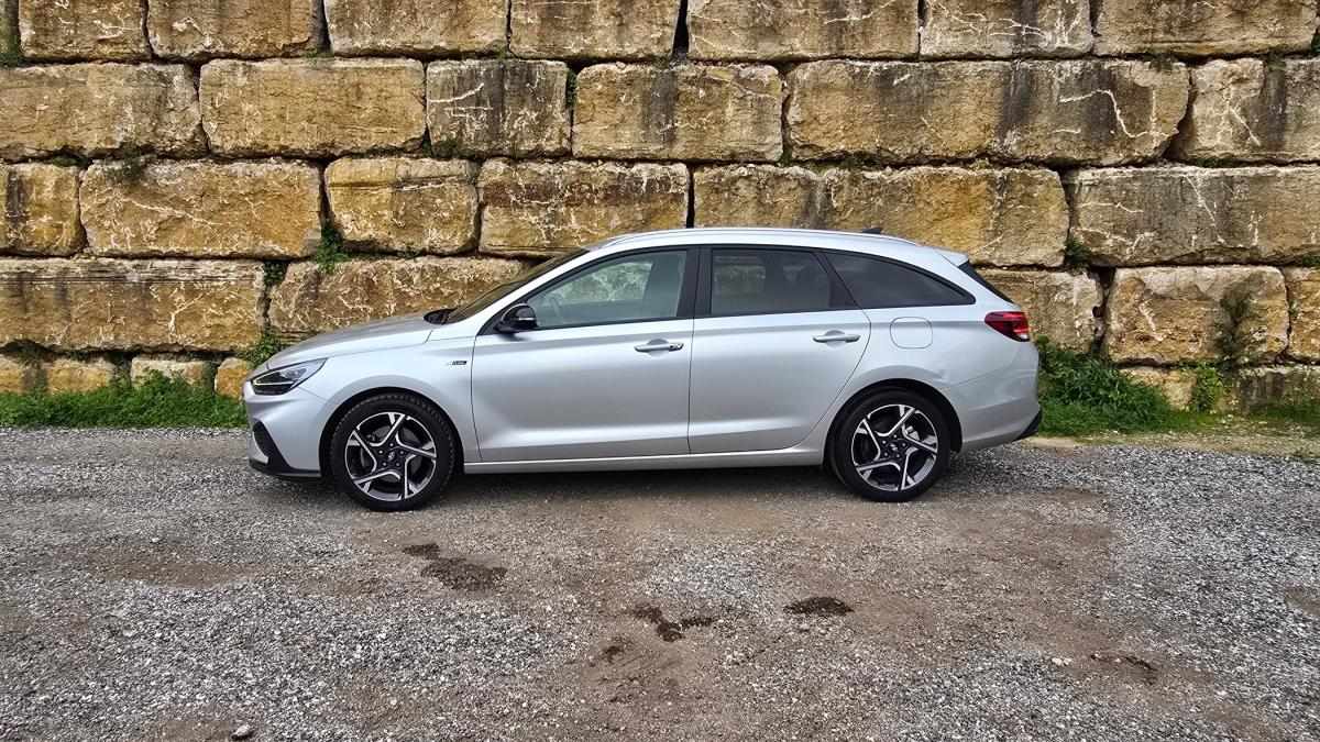 hyundai-i30-sw-2021-gasolina-998cc