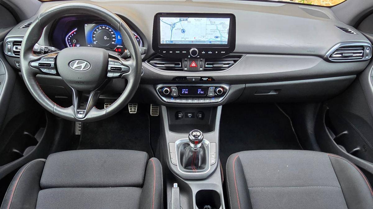 hyundai-i30-sw-2021-gasolina-998cc
