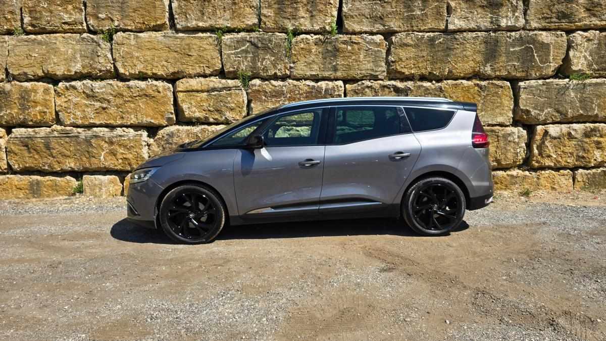 renault-grand-scenic-2021-diesel-1749cc