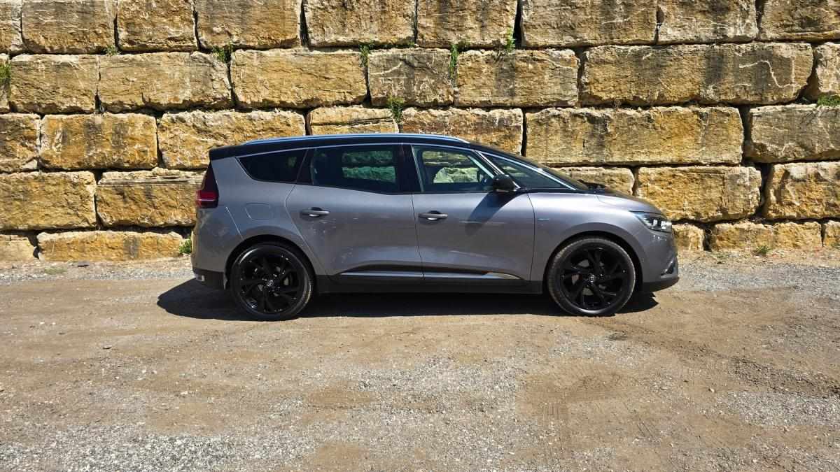 renault-grand-scenic-2021-diesel-1749cc