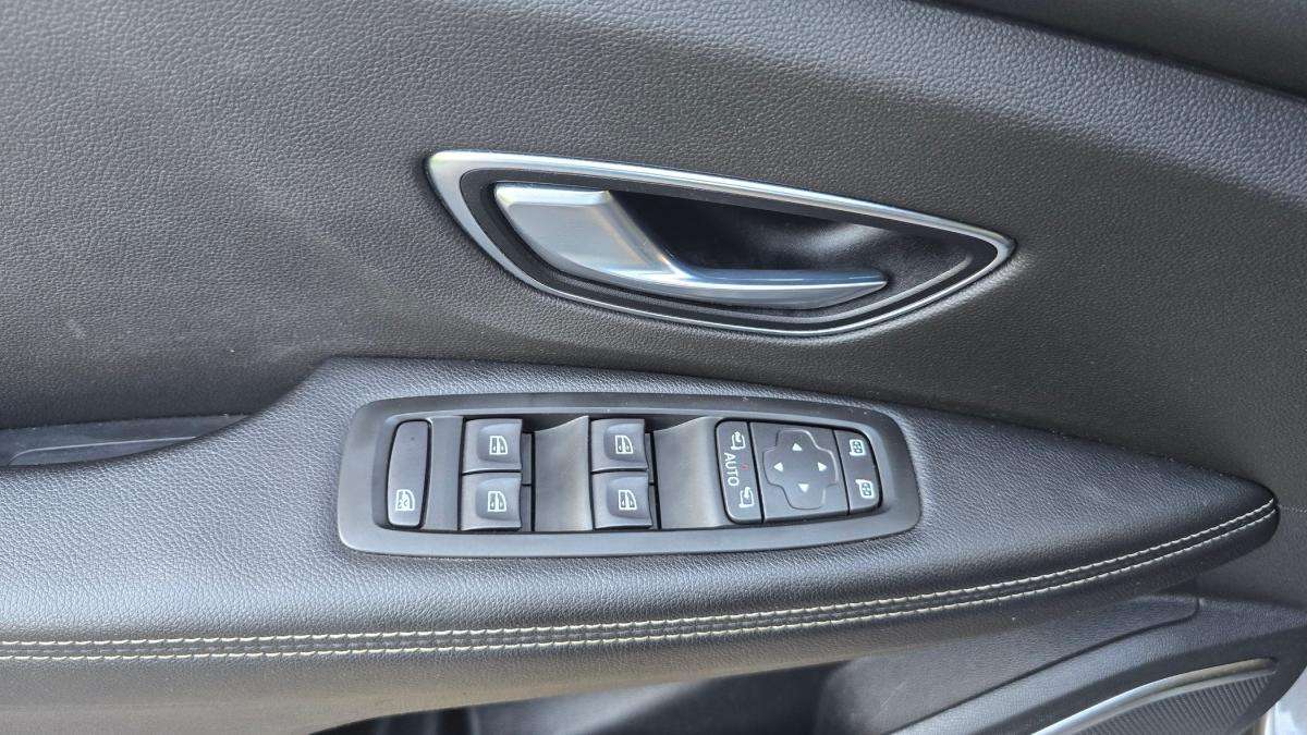 renault-grand-scenic-2021-diesel-1749cc