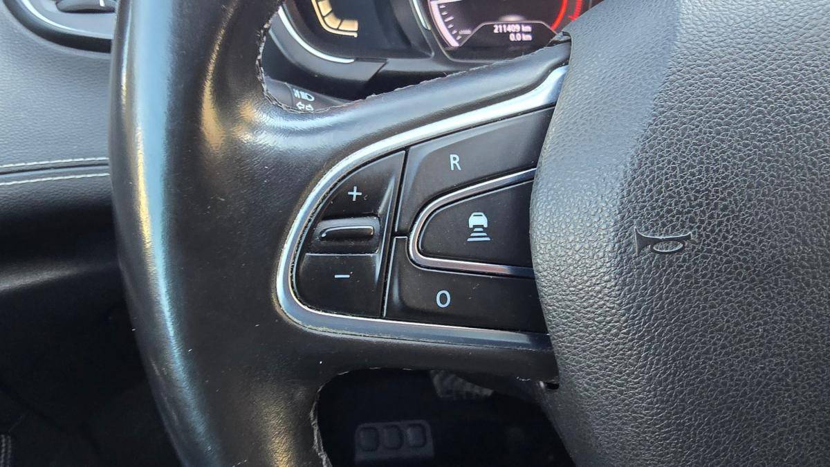 renault-grand-scenic-2021-diesel-1749cc