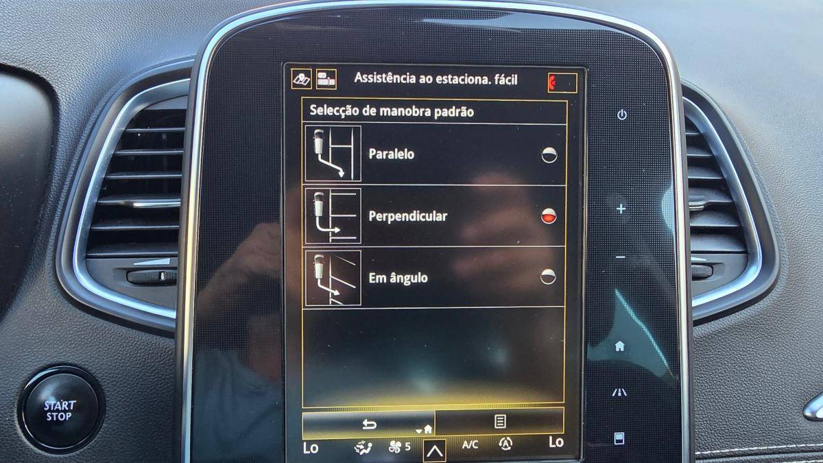 renault-grand-scenic-2021-diesel-1749cc