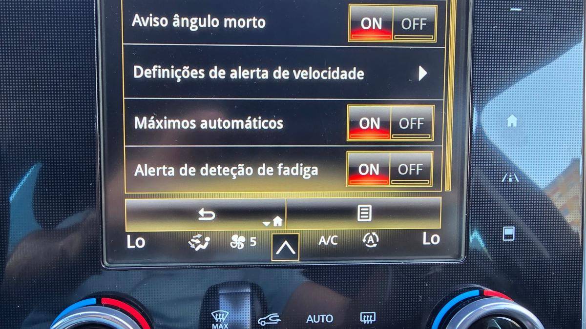 renault-grand-scenic-2021-diesel-1749cc