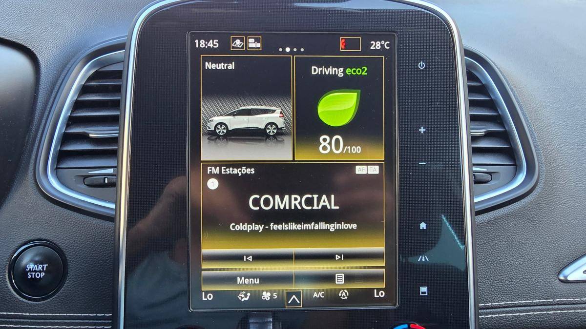 renault-grand-scenic-2021-diesel-1749cc