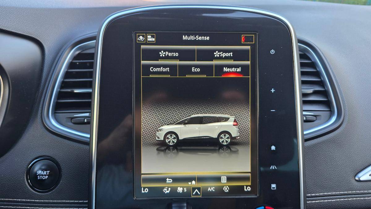renault-grand-scenic-2021-diesel-1749cc
