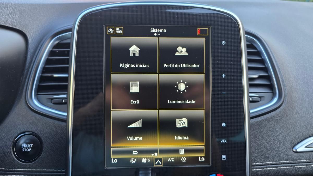 renault-grand-scenic-2021-diesel-1749cc