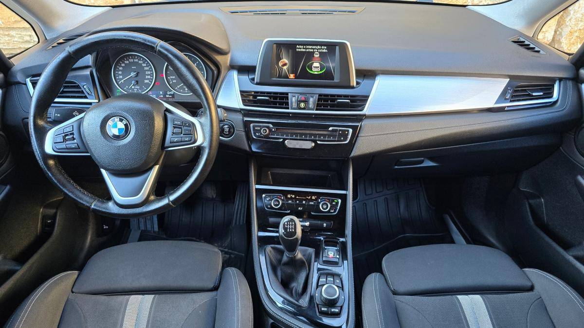 bmw-serie-2-2017-diesel-1496cc