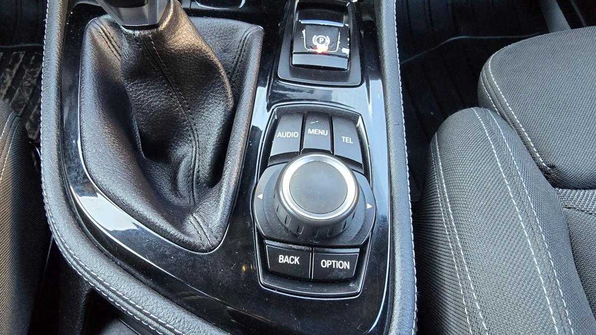 bmw-serie-2-2017-diesel-1496cc
