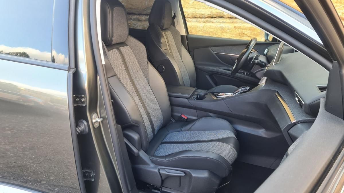 peugeot-5008-2018-diesel-1499cc