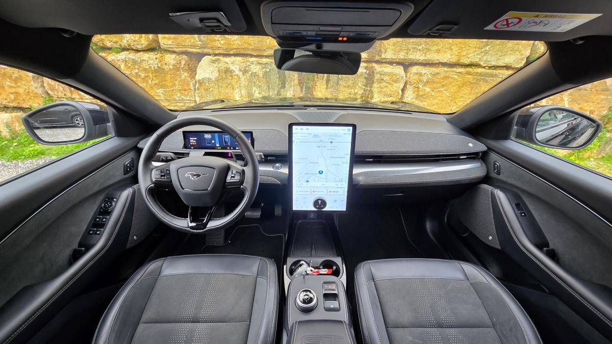 ford-mustang-2023-eletrico-0cc