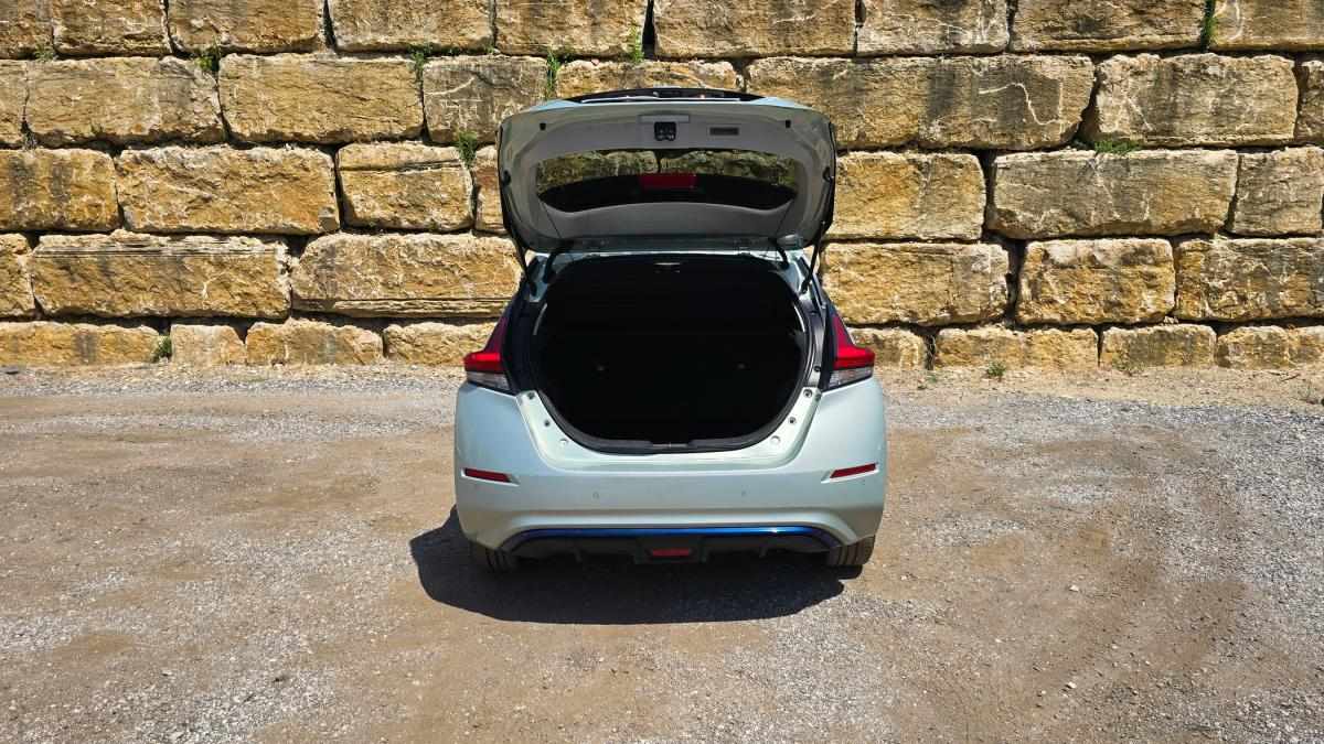 nissan-leaf-2018-eletrico-0cc