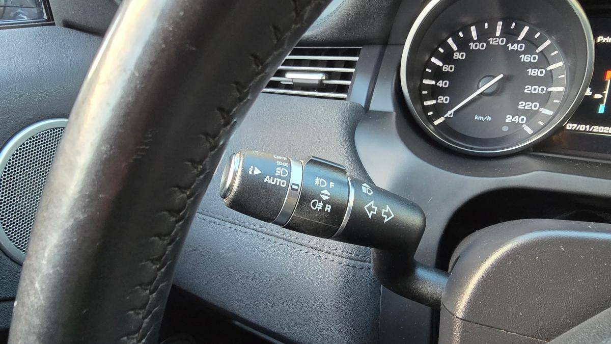 land-rover-range-rover-evoque-2014-diesel-2179cc