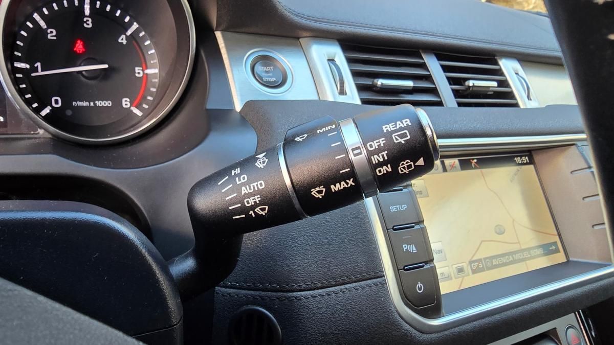 land-rover-range-rover-evoque-2014-diesel-2179cc