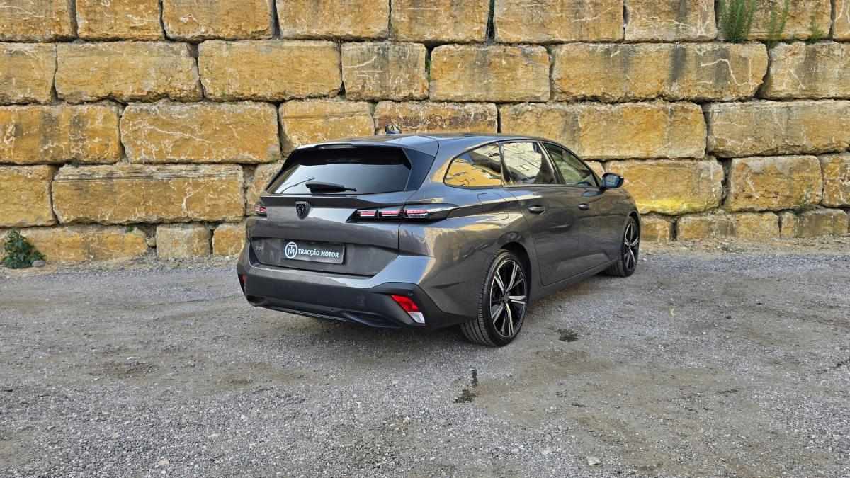 peugeot-308-sw-2022-diesel-1499cc