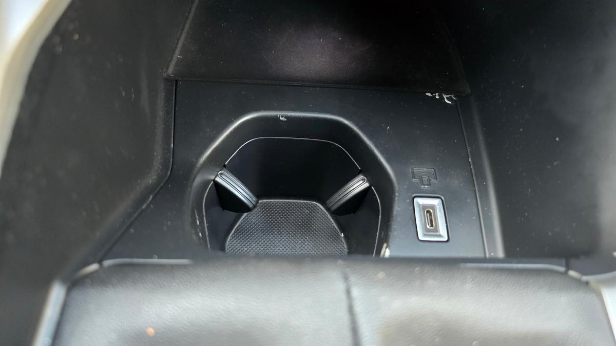 peugeot-308-sw-2022-diesel-1499cc