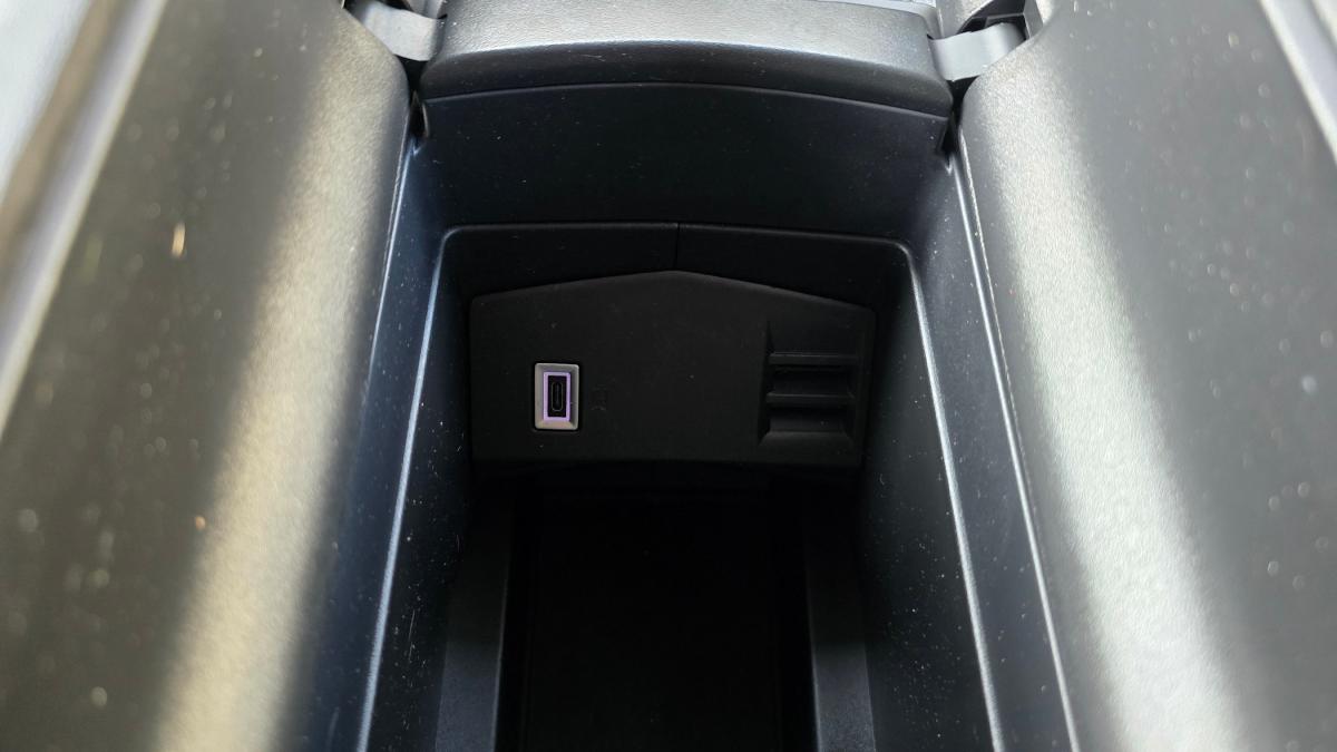peugeot-308-sw-2022-diesel-1499cc