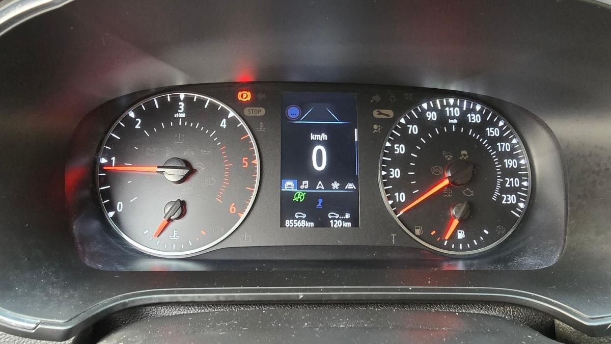 renault-megane-2022-diesel-1461cc