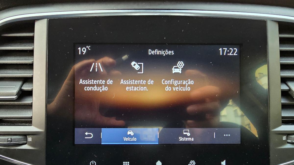 renault-megane-2022-diesel-1461cc