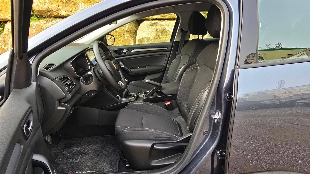 renault-megane-2022-diesel-1461cc