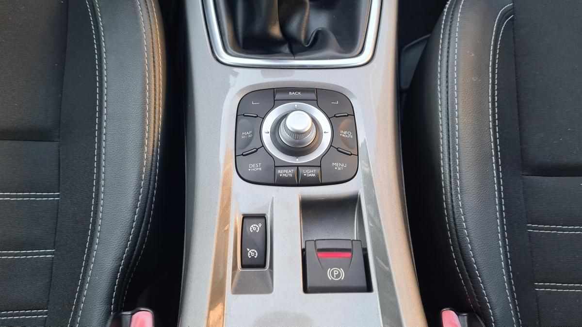renault-laguna-2012-diesel-1461cc