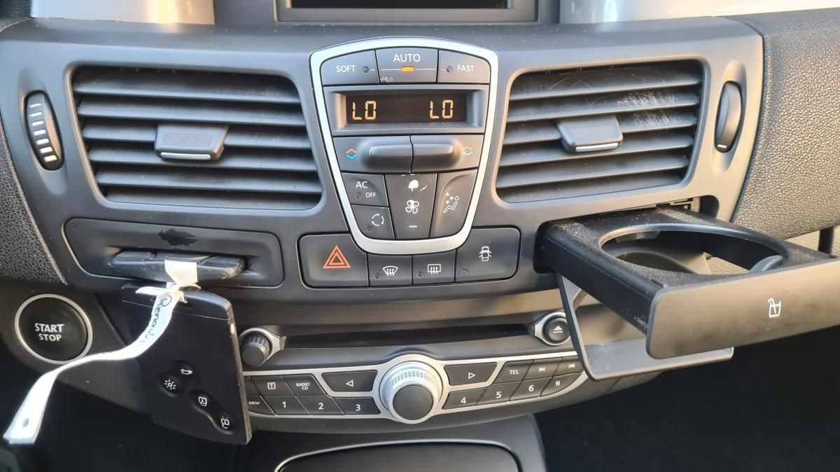 renault-laguna-2012-diesel-1461cc