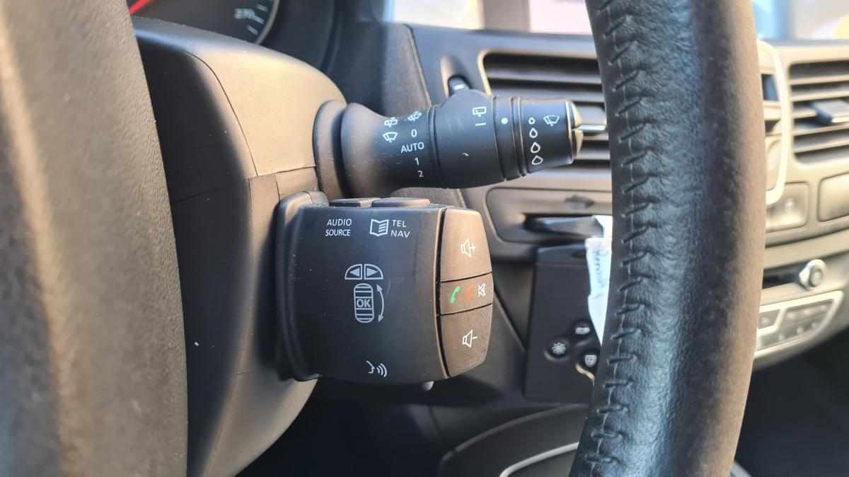renault-laguna-2012-diesel-1461cc