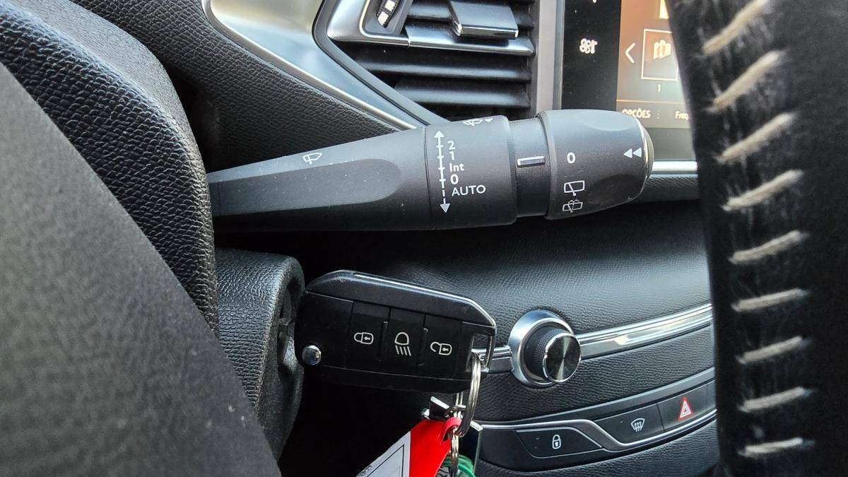 peugeot-308-2020-diesel-1499cc