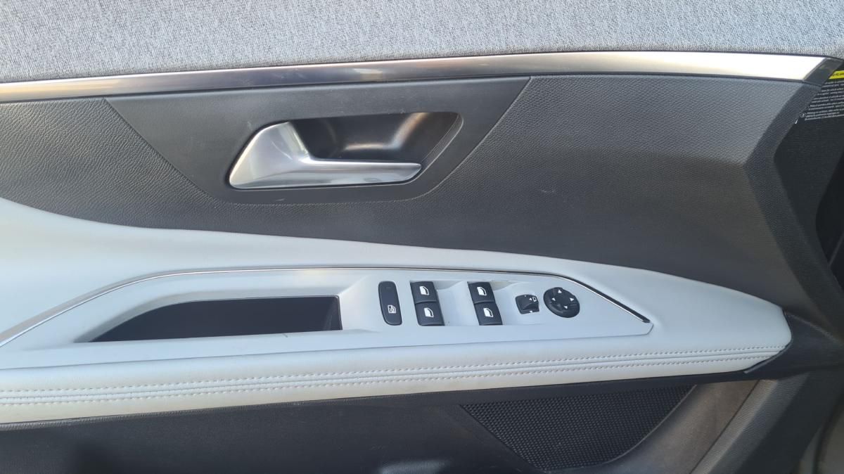 peugeot-5008-2019-diesel-1499cc