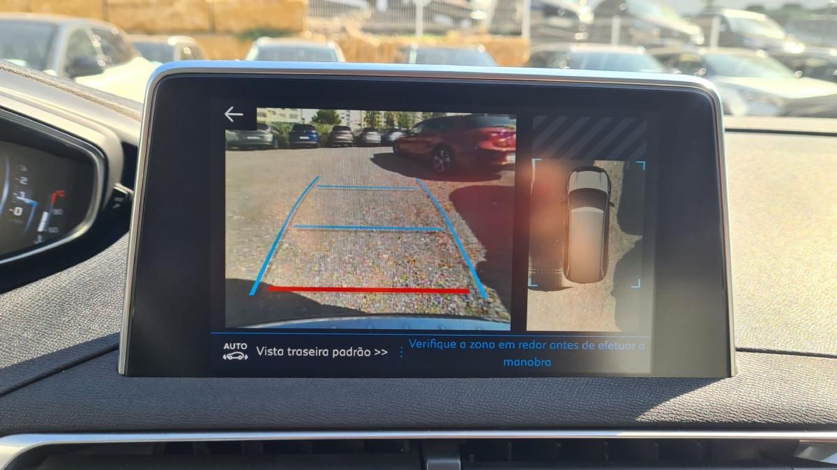 peugeot-5008-2019-diesel-1499cc