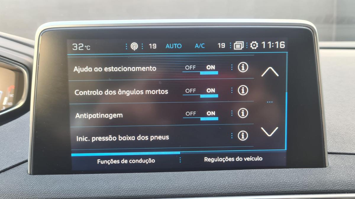peugeot-5008-2019-diesel-1499cc