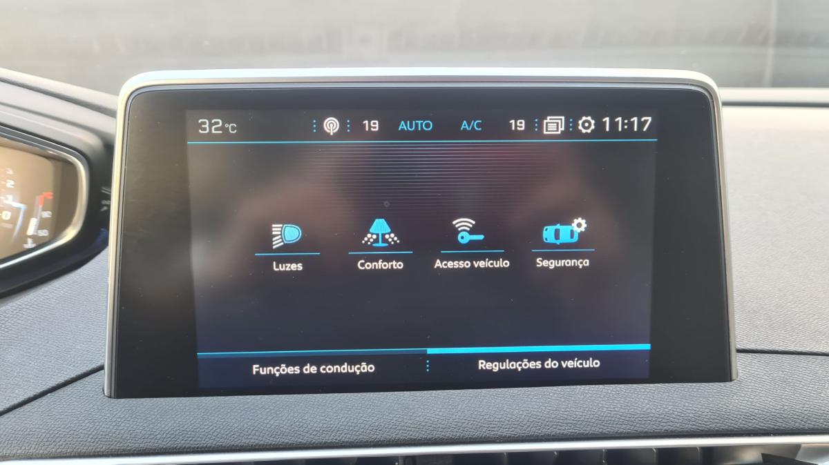 peugeot-5008-2019-diesel-1499cc