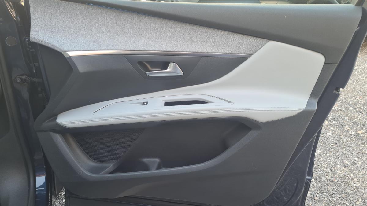 peugeot-5008-2019-diesel-1499cc