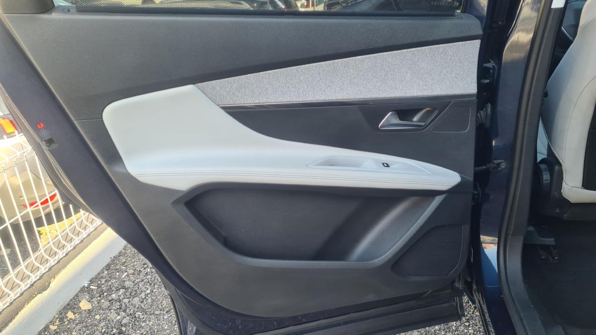 peugeot-5008-2019-diesel-1499cc