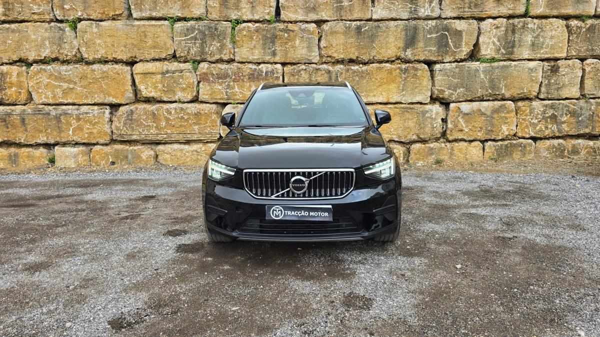 volvo-xc40-2023-hibrido-a-gasolina-1477cc