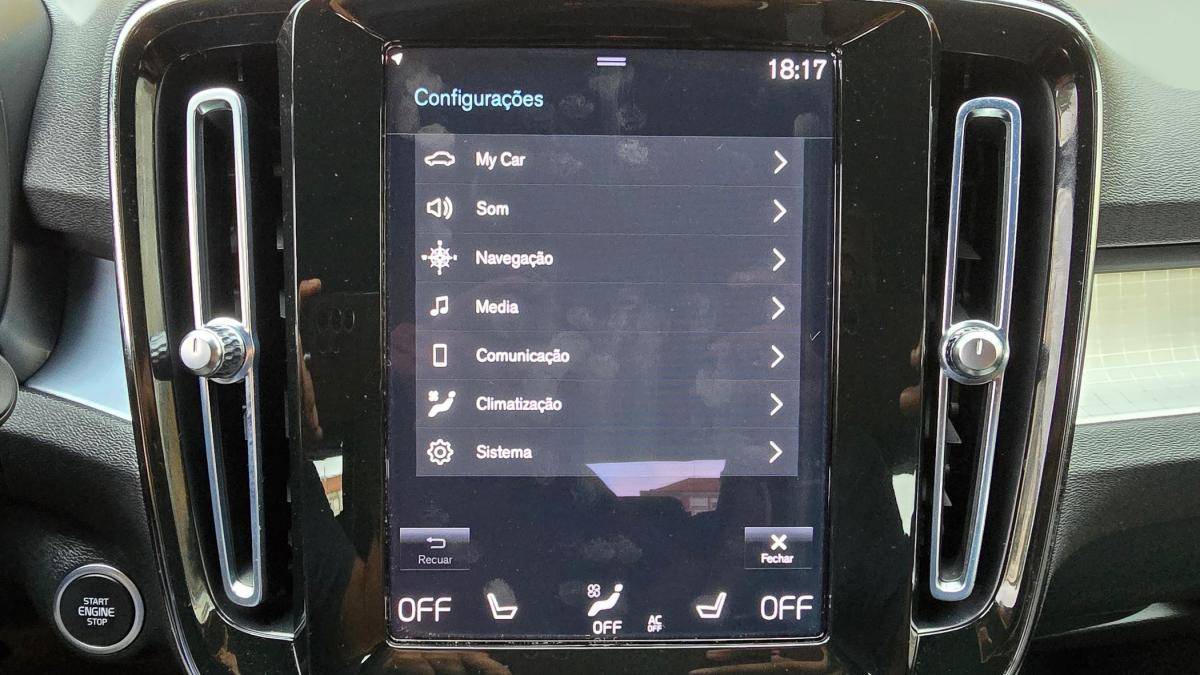 volvo-xc40-2023-hibrido-a-gasolina-1477cc